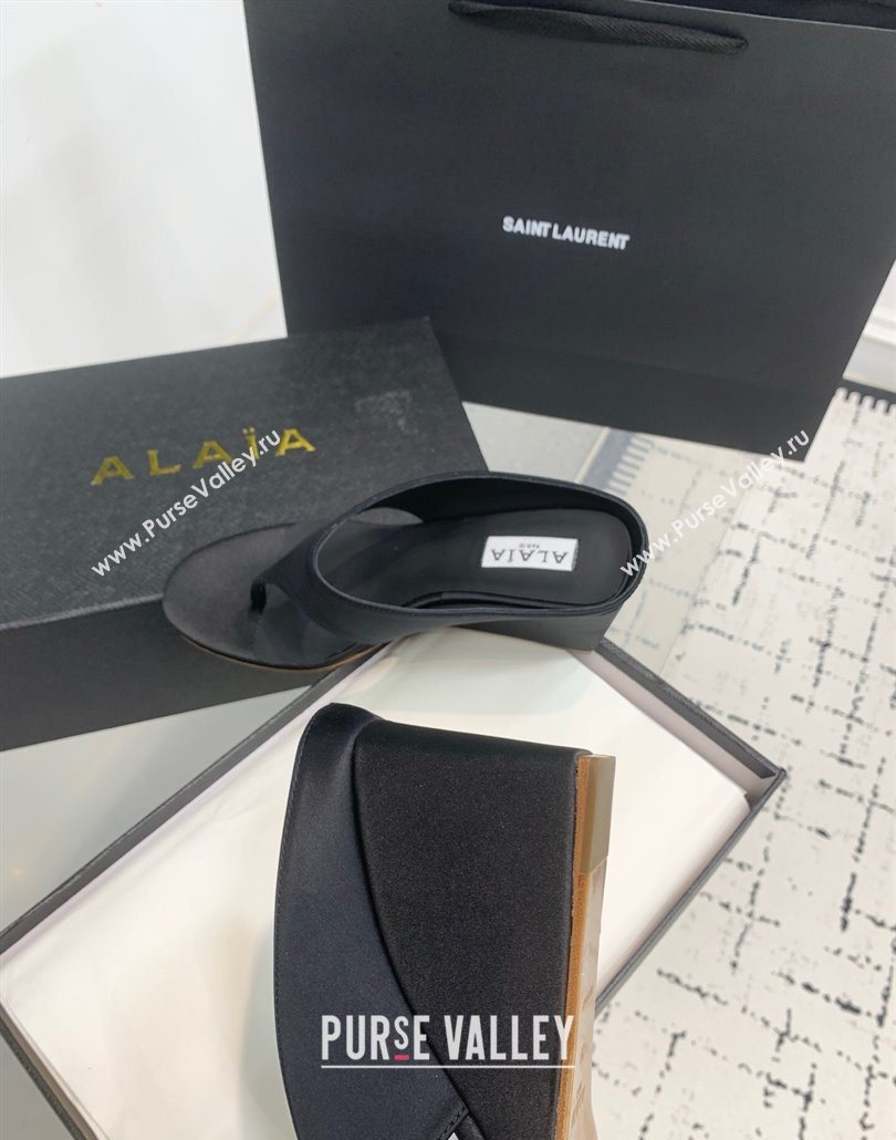Alaia Cube Wedge Thong Slides Sandal 7.5cm in Satin Black 2025 AL060607 (KER-250606045)