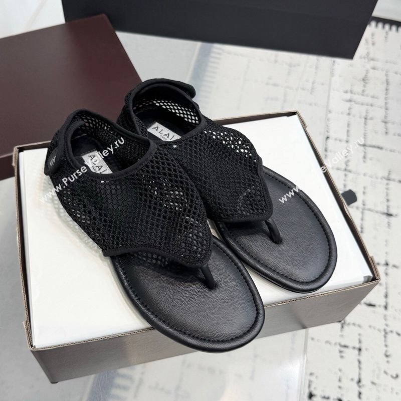 Alaia Flat Thong Sandals in Fishnet Black 2025 AL060601 (KER-250606009)