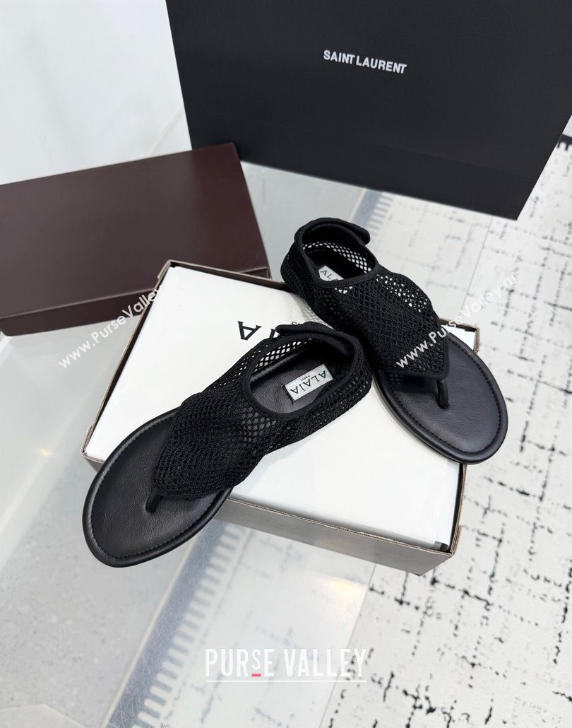 Alaia Flat Thong Sandals in Fishnet Black 2025 AL060601 (KER-250606009)