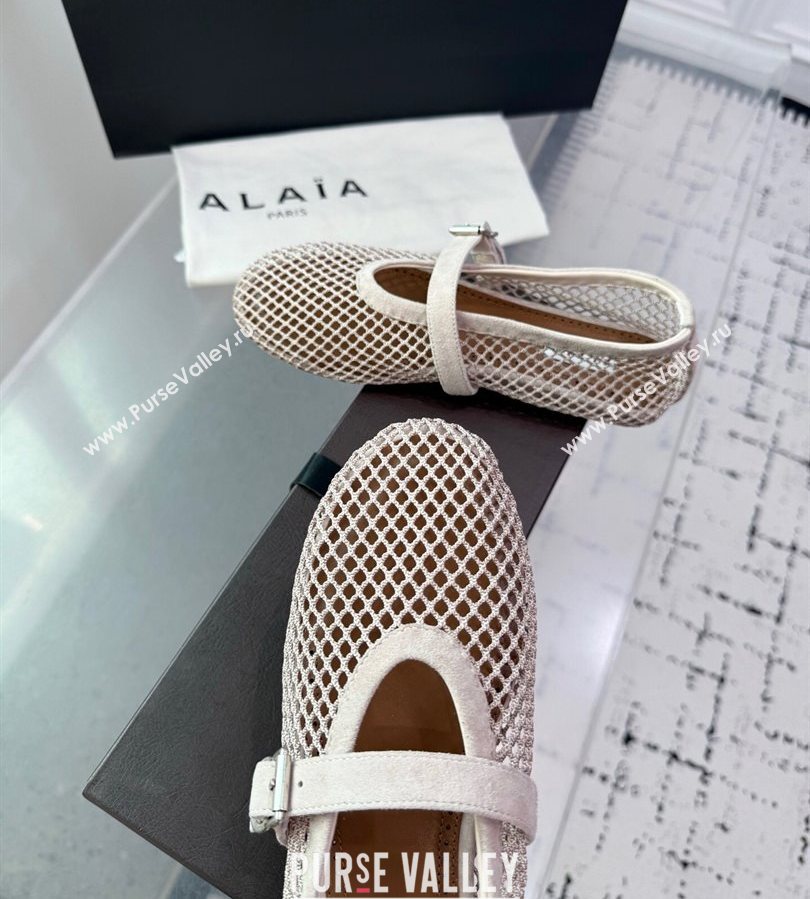 Alaia Ballet Flats in Fishnet and Suede Light Grey 2025 AL060602 (KER-250709014)