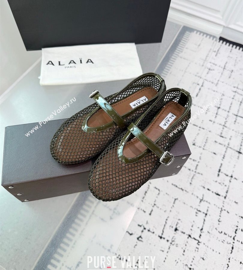 Alaia Ballet Flats in Fishnet and Patent Leather Olive Green 2025 AL060602 (KER-250709016)