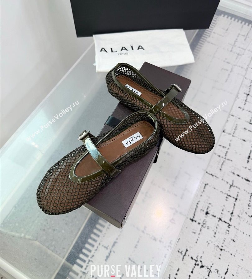 Alaia Ballet Flats in Fishnet and Patent Leather Olive Green 2025 AL060602 (KER-250709016)