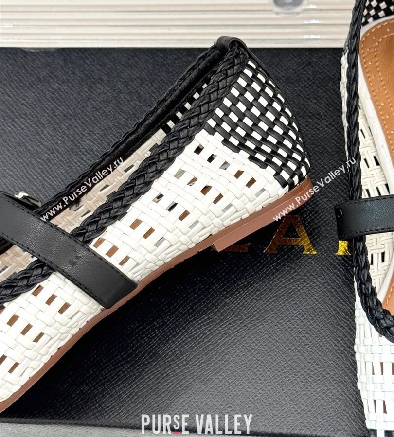 Alaia Ballet Flats in Woven Leather White/Black 2025 AL070902 (syt-250709028)