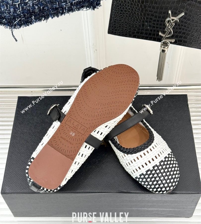 Alaia Ballet Flats in Woven Leather White/Black 2025 AL070902 (syt-250709028)