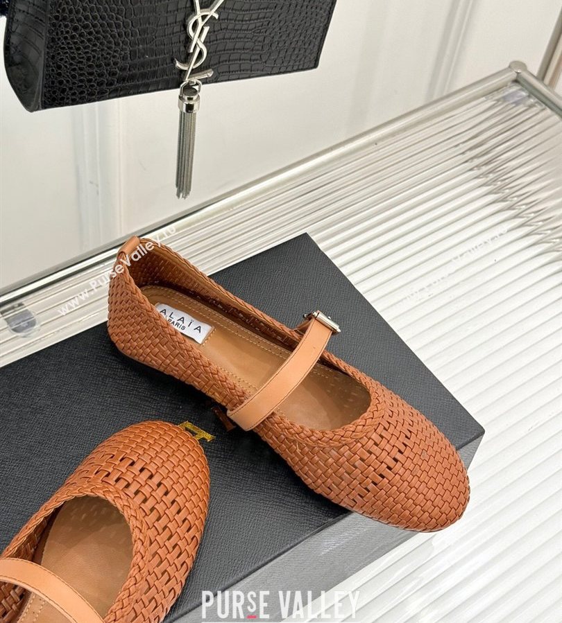Alaia Ballet Flats in Woven Leather Tan Brown 2025 AL070902 (syt-250709030)