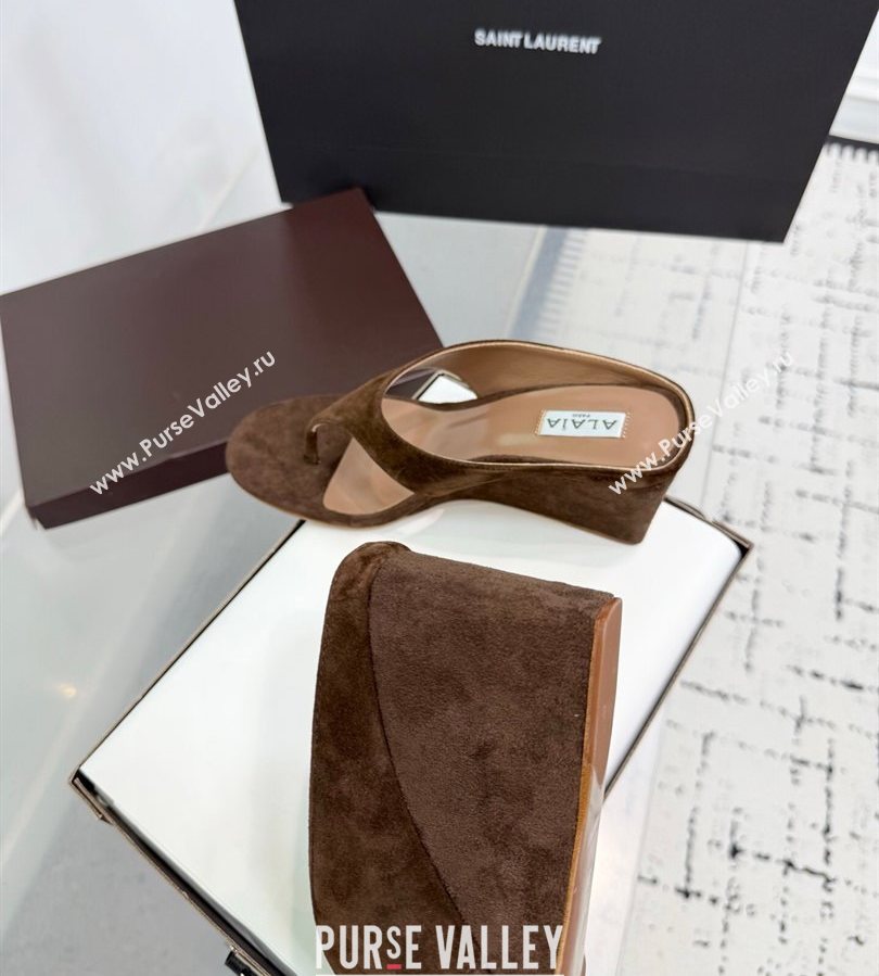 Alaia Cube Wedge Thong Slides Sandal 7.5cm in Suede Brown 2025 AL060607 (KER-250709005)