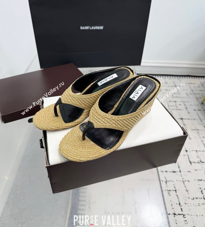 Alaia Cube Wedge Thong Slides Sandal 7.5cm in Raffia Straw Beige 2025 AL060607 (KER-250709001)