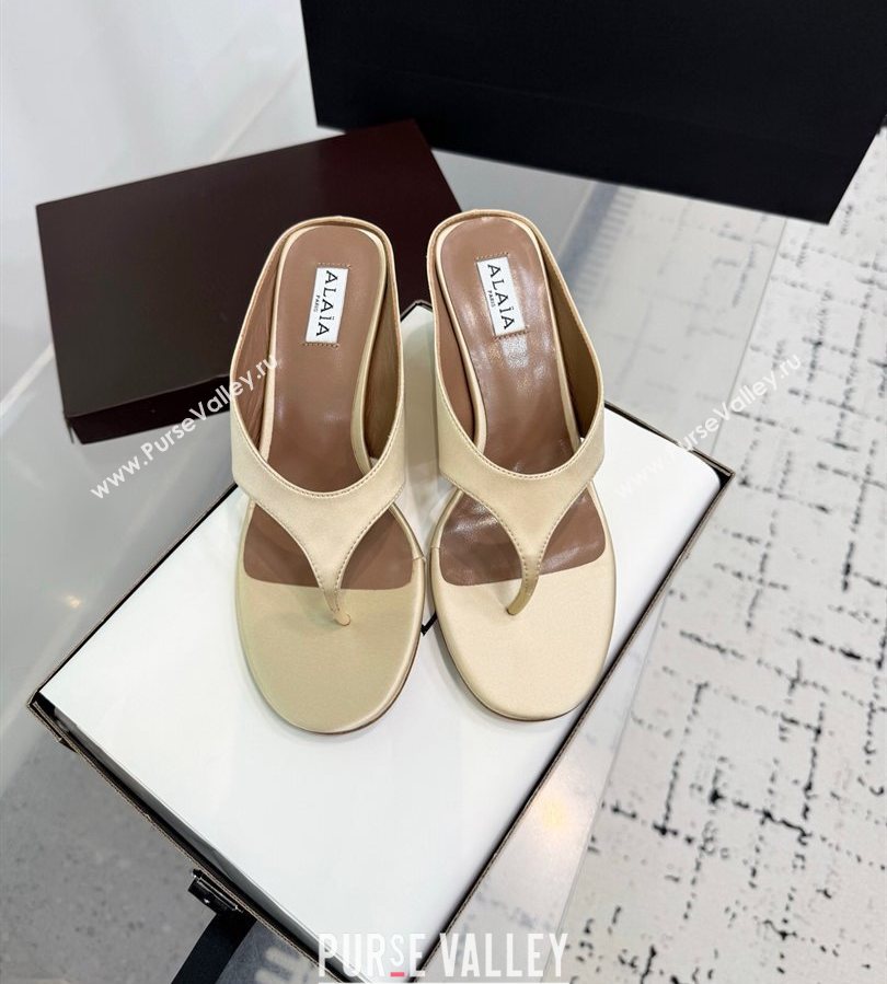 Alaia Cube Wedge Thong Slides Sandal 7.5cm in Satin Light Beige 2025 AL060607 (KER-250709006)