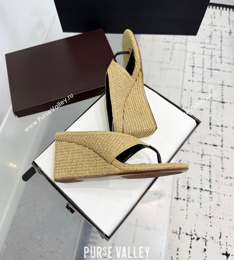 Alaia Cube Wedge Thong Slides Sandal 7.5cm in Raffia Straw Beige 2025 AL060607 (KER-250709001)