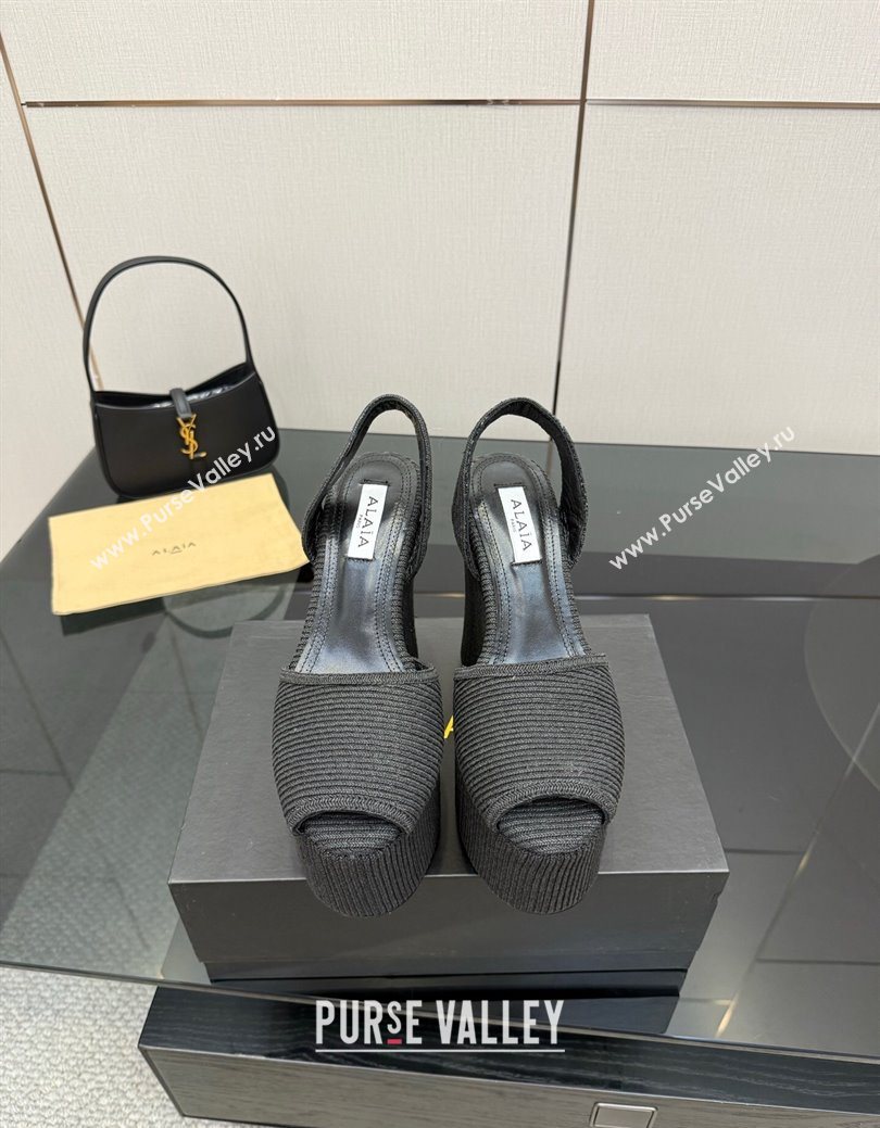Alaia Wedge Sandals 11cm in Paper Straw Black 2025 AL082704 (MD-250827102)