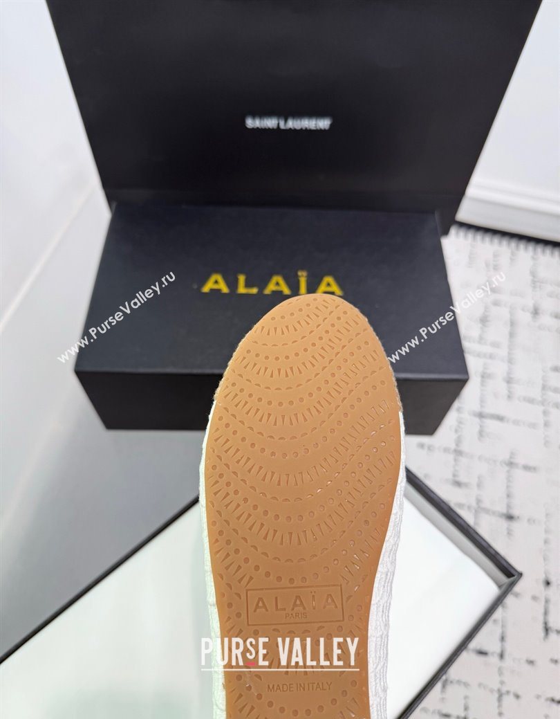 Alaia Woven Ballet Flats Beige/White 2025 AL082703 (KER-250827094)