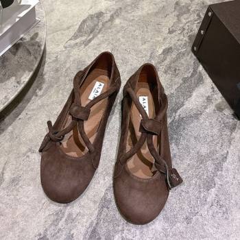 Alaia Le Teckel Ballet Flats in Suede with Cross Strap Brown 2025 AL102907 (KL-251029129)
