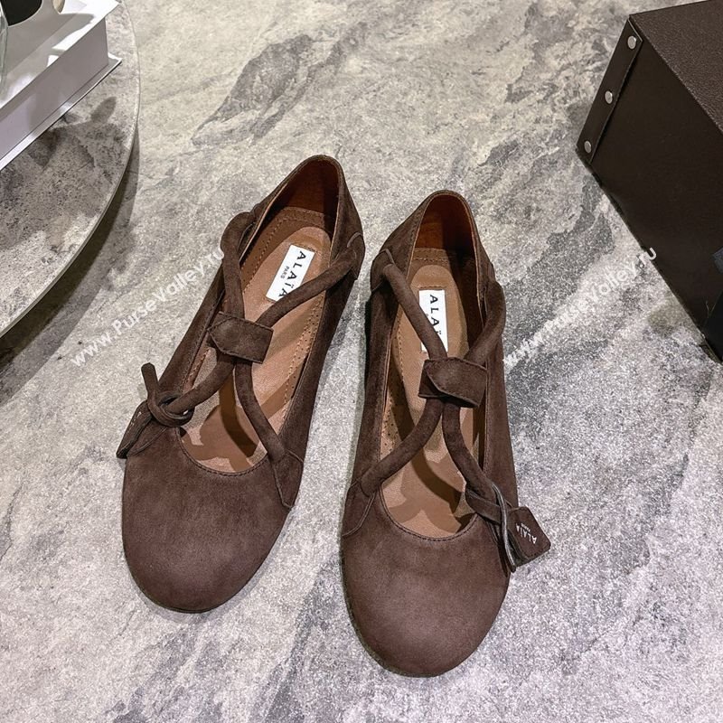 Alaia Le Teckel Ballet Flats in Suede with Cross Strap Brown 2025 AL102907 (KL-251029129)