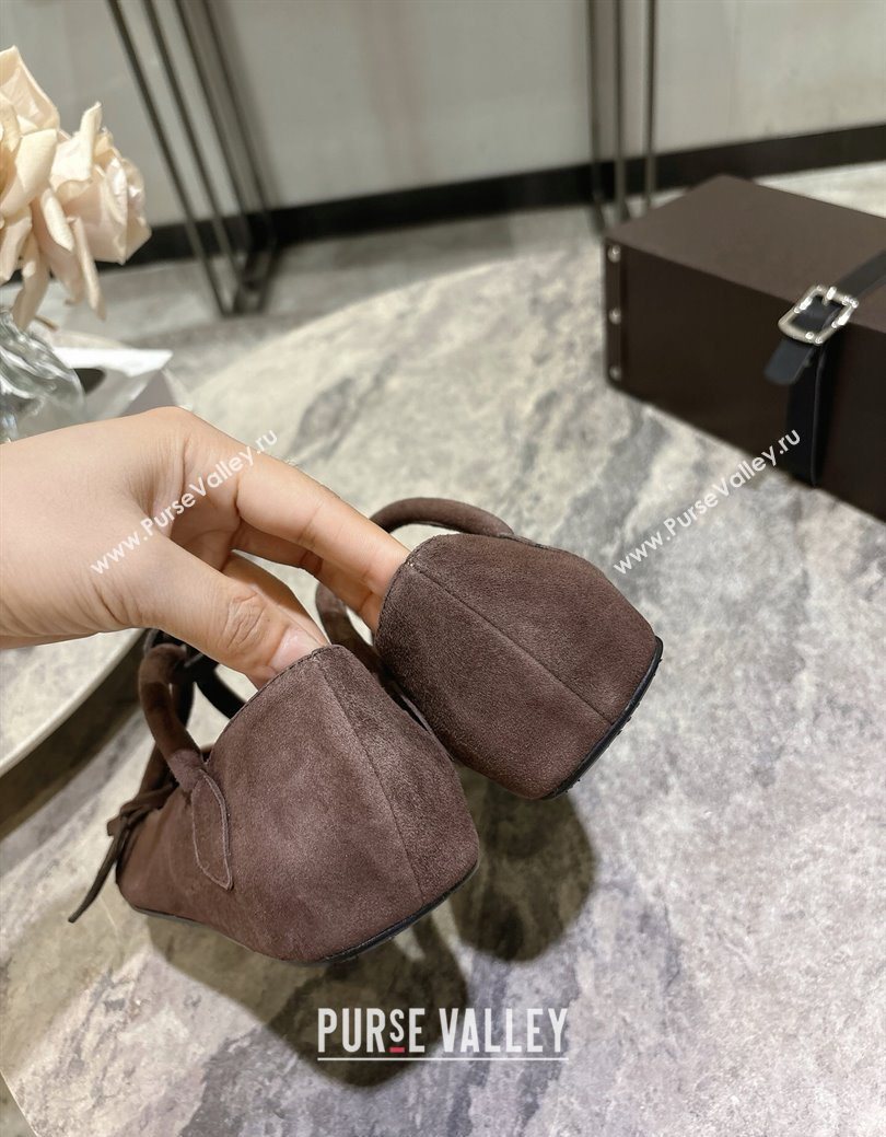 Alaia Le Teckel Ballet Flats in Suede with Cross Strap Brown 2025 AL102907 (KL-251029129)