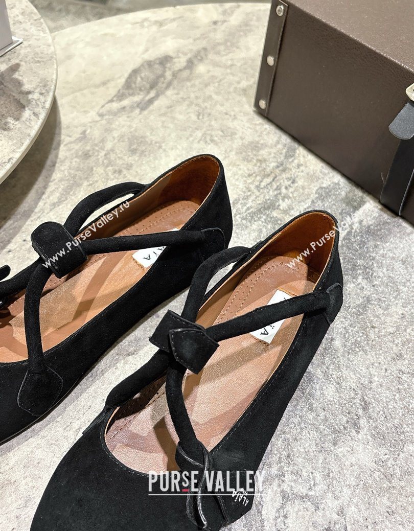 Alaia Le Teckel Ballet Flats in Suede with Cross Strap Black 2025 AL102907 (KL-251029130)
