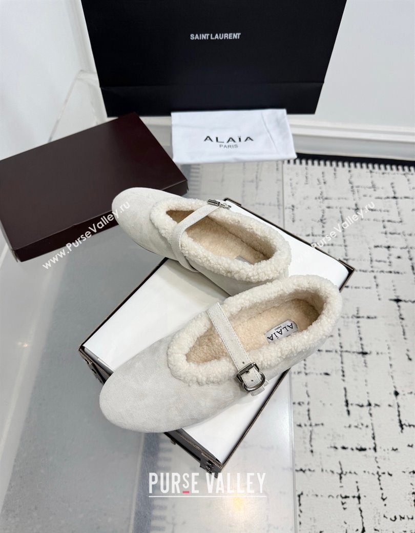 Alaia Ballet Flats in Suede and Shearling White 2025 AL102901 (KER-251029097)