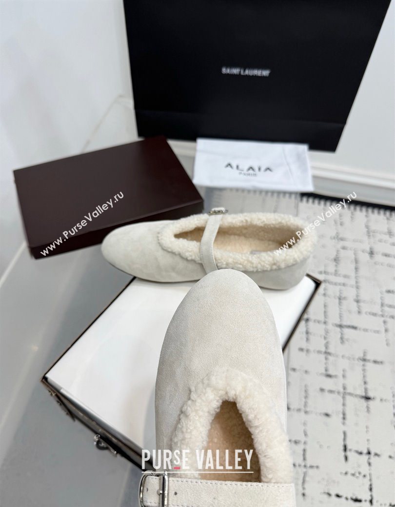 Alaia Ballet Flats in Suede and Shearling White 2025 AL102901 (KER-251029097)