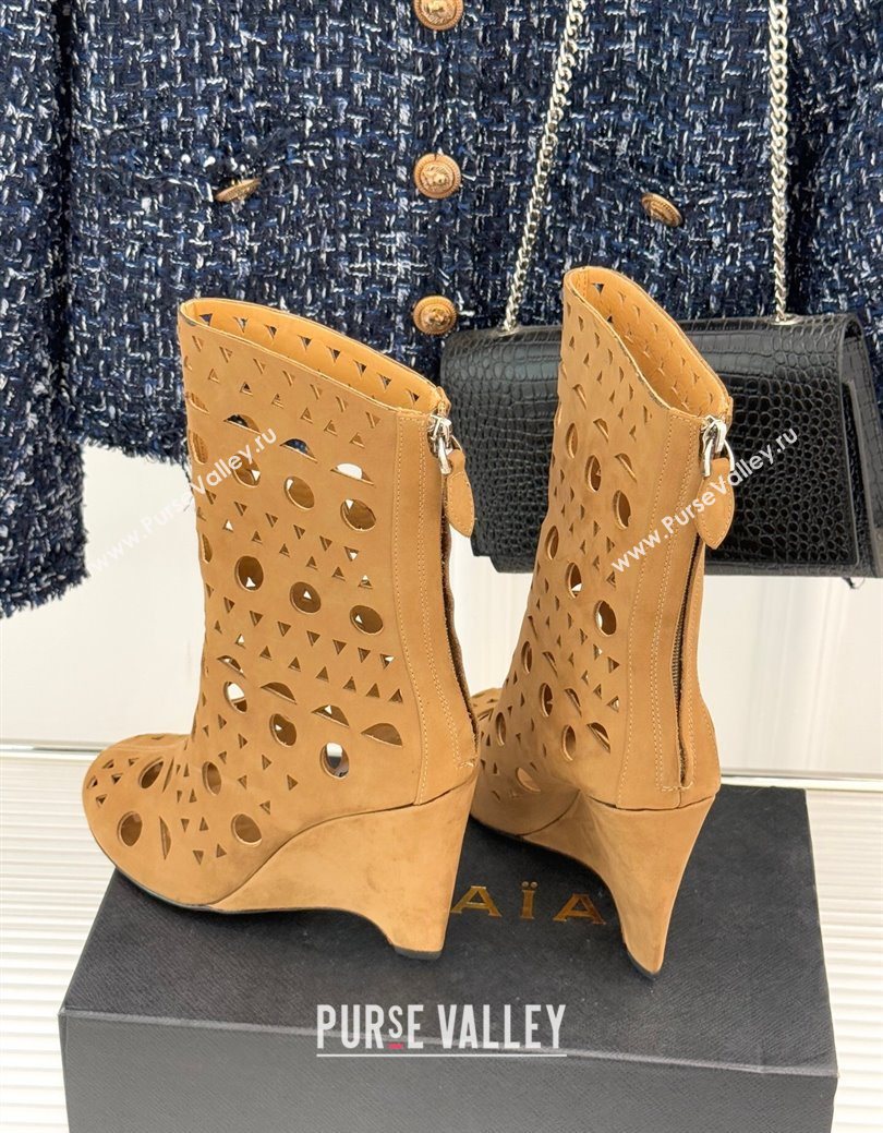 Alaia Openwork Suede Wedge Ankle Boots Yellow 2025 AL102906 (KL-251029125)