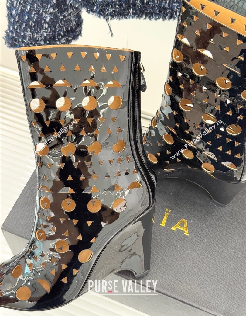 Alaia Openwork Pendant Leather Wedge Ankle Boots Black 2025 AL102906 (KL-251029127)