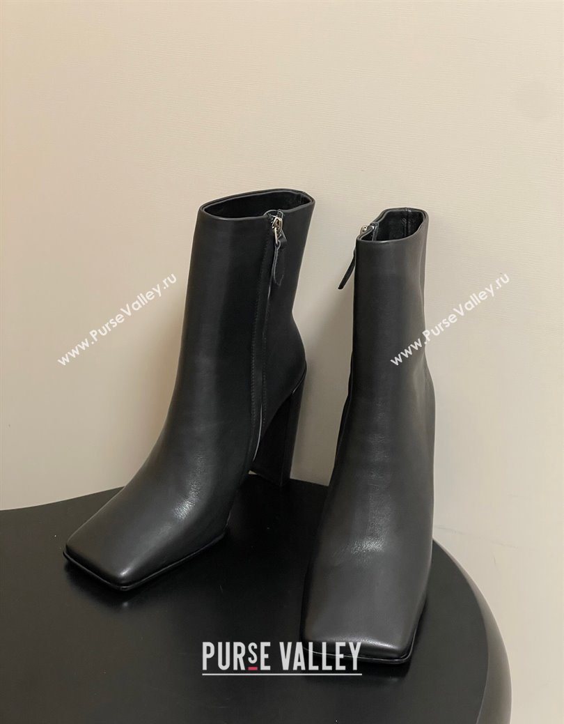 Alaia Square Heel Ankle Boots 10cm in Calf Leather Black 2025 AL102904 (MD-251029118)