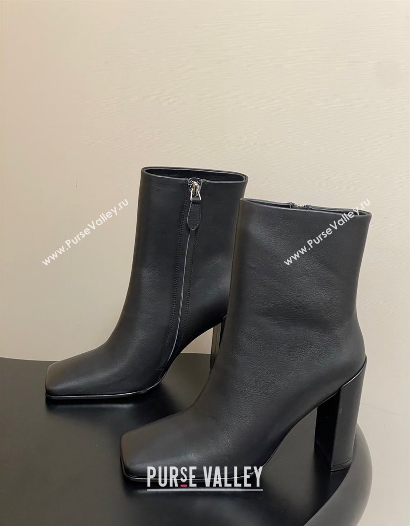 Alaia Square Heel Ankle Boots 10cm in Calf Leather Black 2025 AL102904 (MD-251029118)