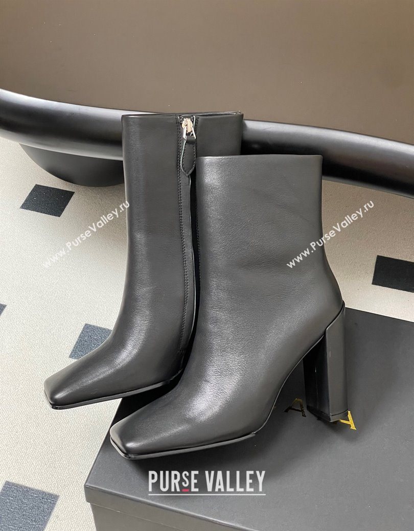 Alaia Square Heel Ankle Boots 10cm in Calf Leather Black 2025 AL102904 (MD-251029118)