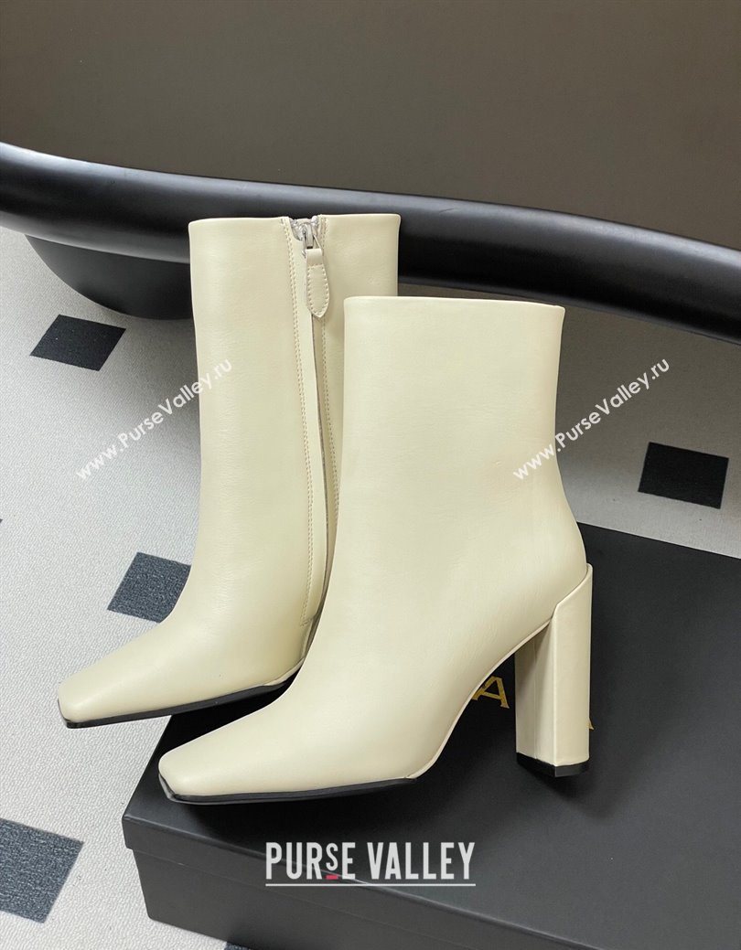 Alaia Square Heel Ankle Boots 10cm in Calf Leather White 2025 AL102904 (MD-251029119)