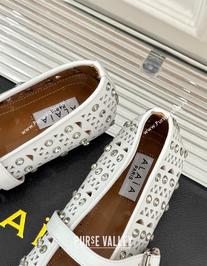 Alaia Ballet Flats in Openwork Leather with Eyelet with Strass White 2025 AL102910 (MD-251029141)