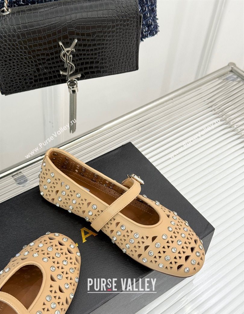 Alaia Ballet Flats in Openwork Leather with Eyelet with Strass Apricot 2025 AL102910 (MD-251029142)