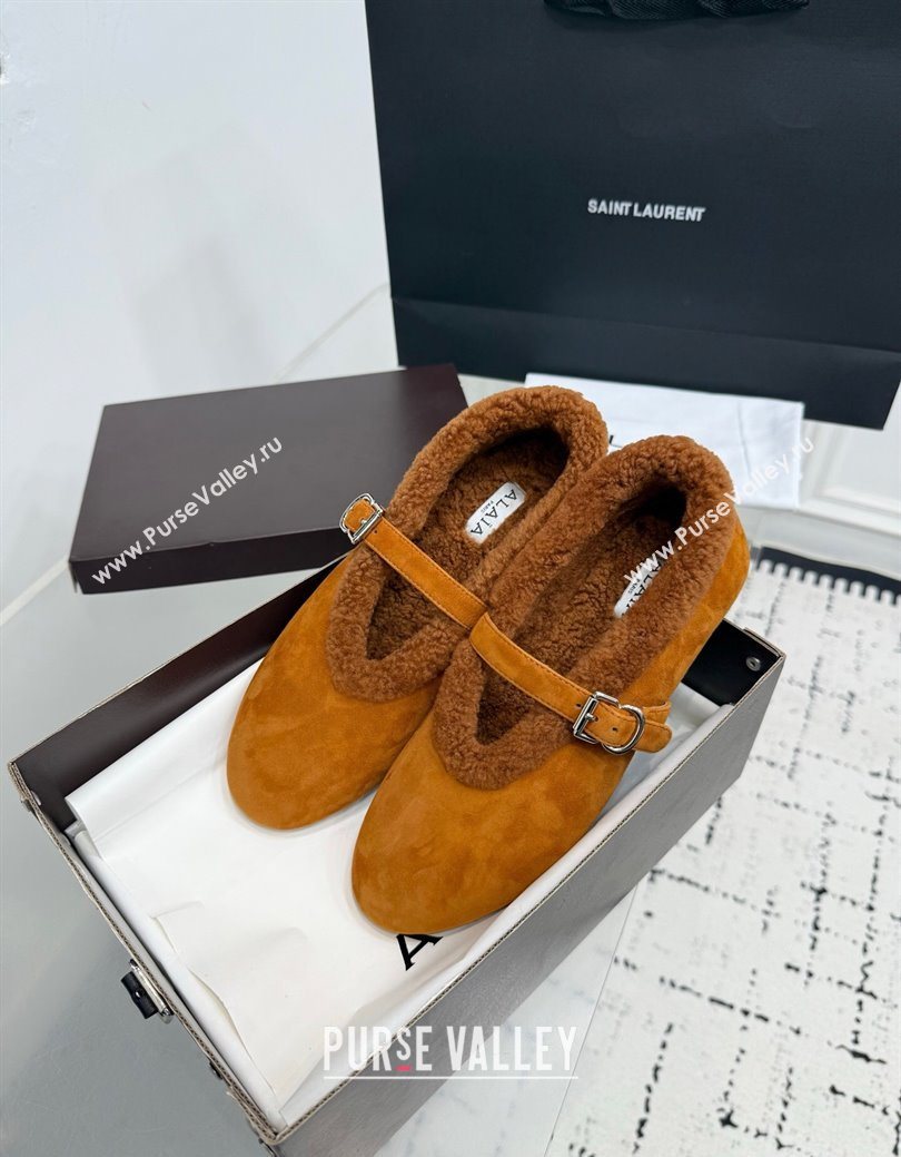 Alaia Ballet Flats in Suede and Shearling Yellow 2025 AL102901 (KER-251029103)