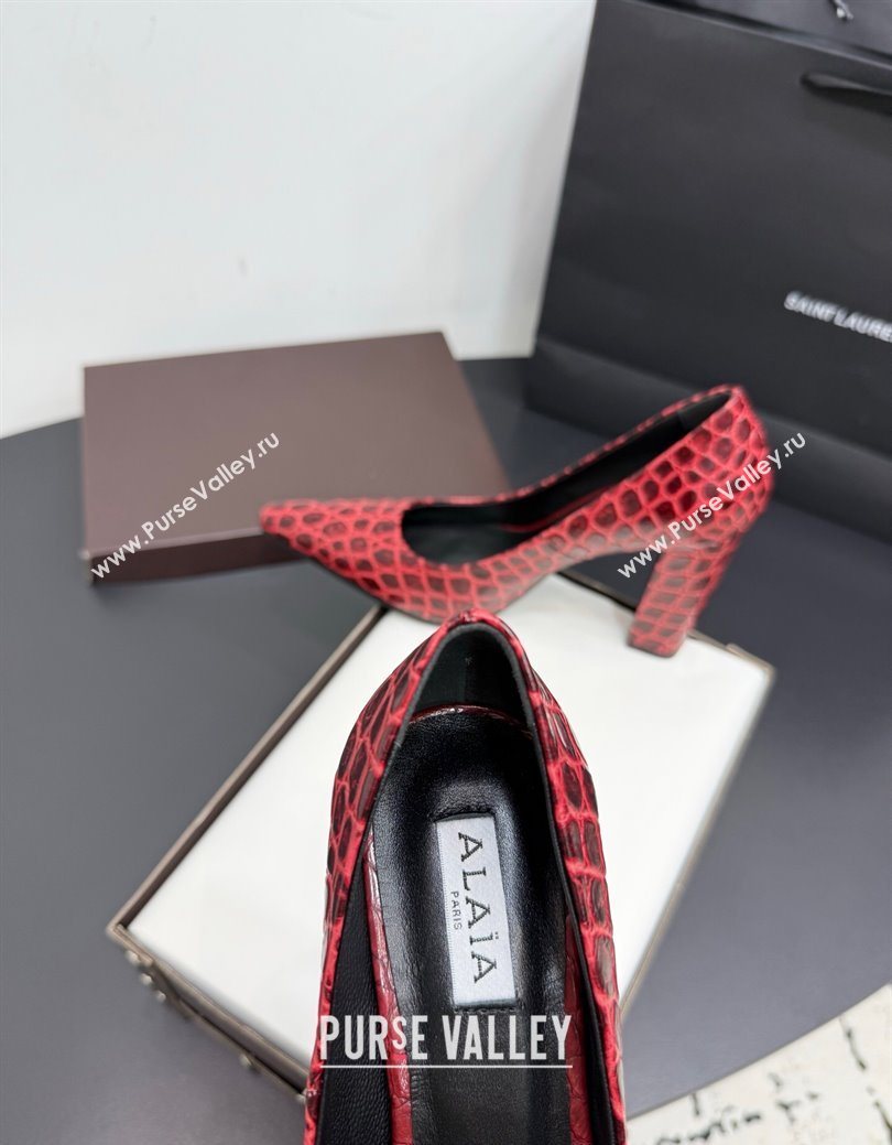 Alaia Pointy Toe Pumps 9cm with Block Heel in Crocodile Embossed Leather Red 2025 (KER-251029106)