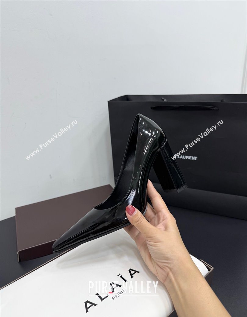Alaia Pointy Toe Pumps 9cm with Block Heel in Patent Leather Black 2025 (KER-251029108)