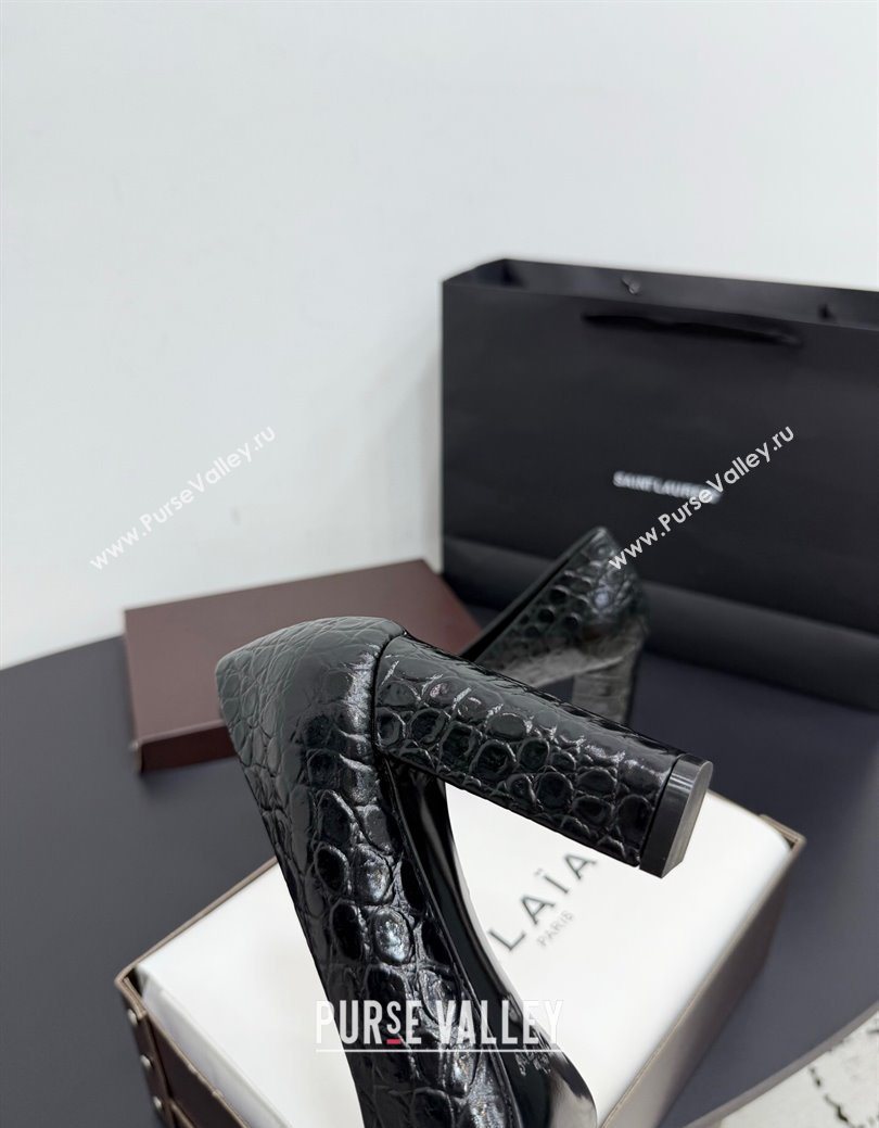 Alaia Pointy Toe Pumps 9cm with Block Heel in Crocodile Embossed Leather Black 2025 (KER-251029104)