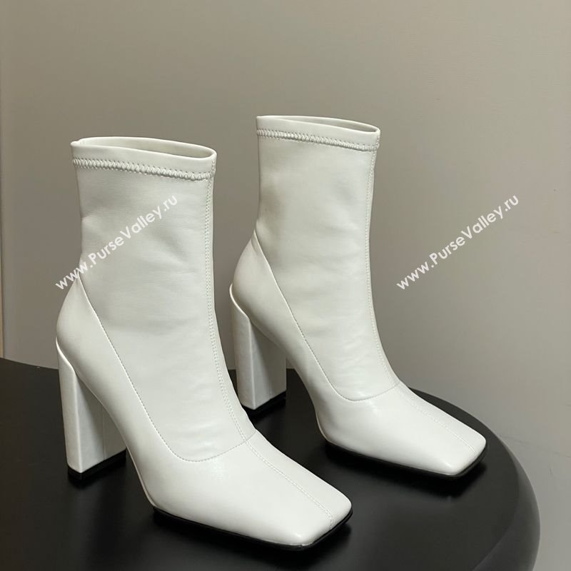 Alaia Square Heel Ankle Boots 10cm in Calf Leather White 2025 AL102905 (MD-251029122)