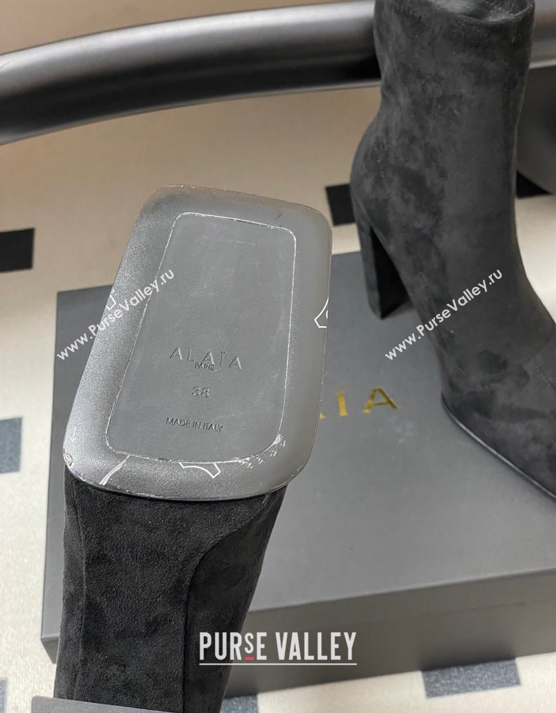 Alaia Square Heel Ankle Boots 10cm in Suede Black 2025 AL102905 (MD-251029123)