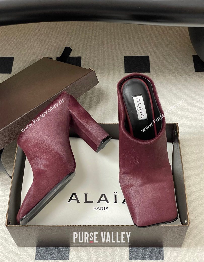Alaia Square Mules 10cm in Haircalf Burgundy 2025 AL102908 (MD-251029136)