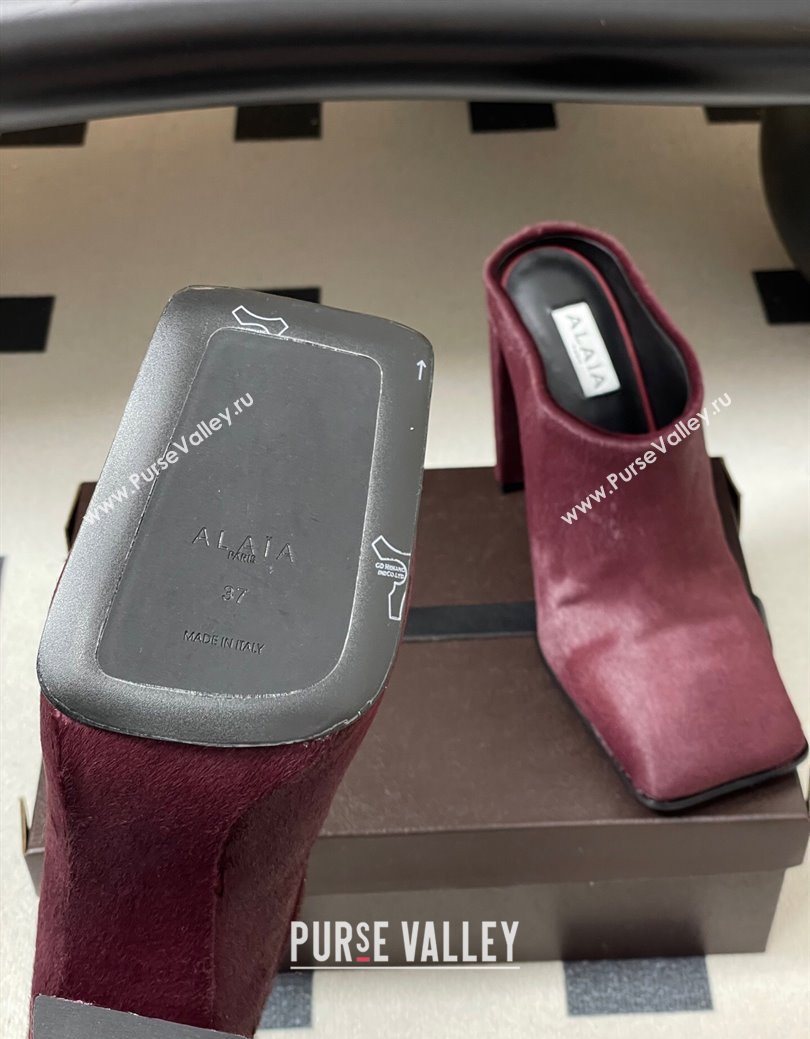 Alaia Square Mules 10cm in Haircalf Burgundy 2025 AL102908 (MD-251029136)