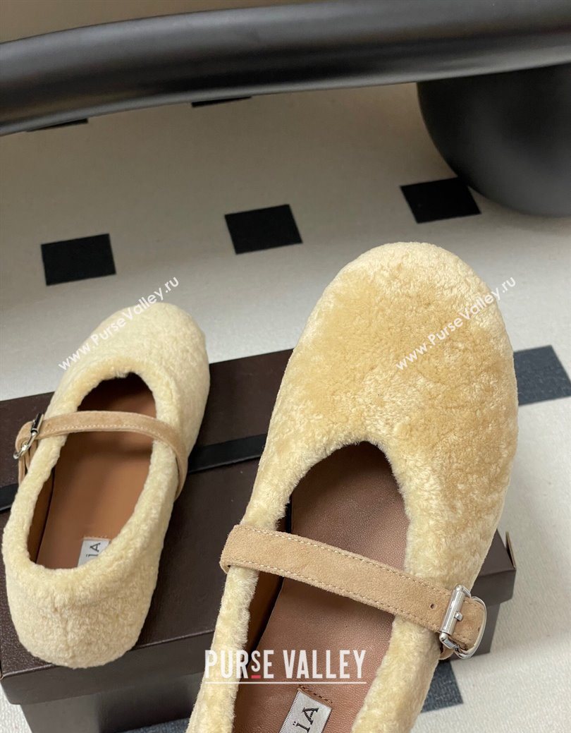 Alaia Ballet Flats in Shearling Wool Beige 2025 AL102911 (MD-251029148)