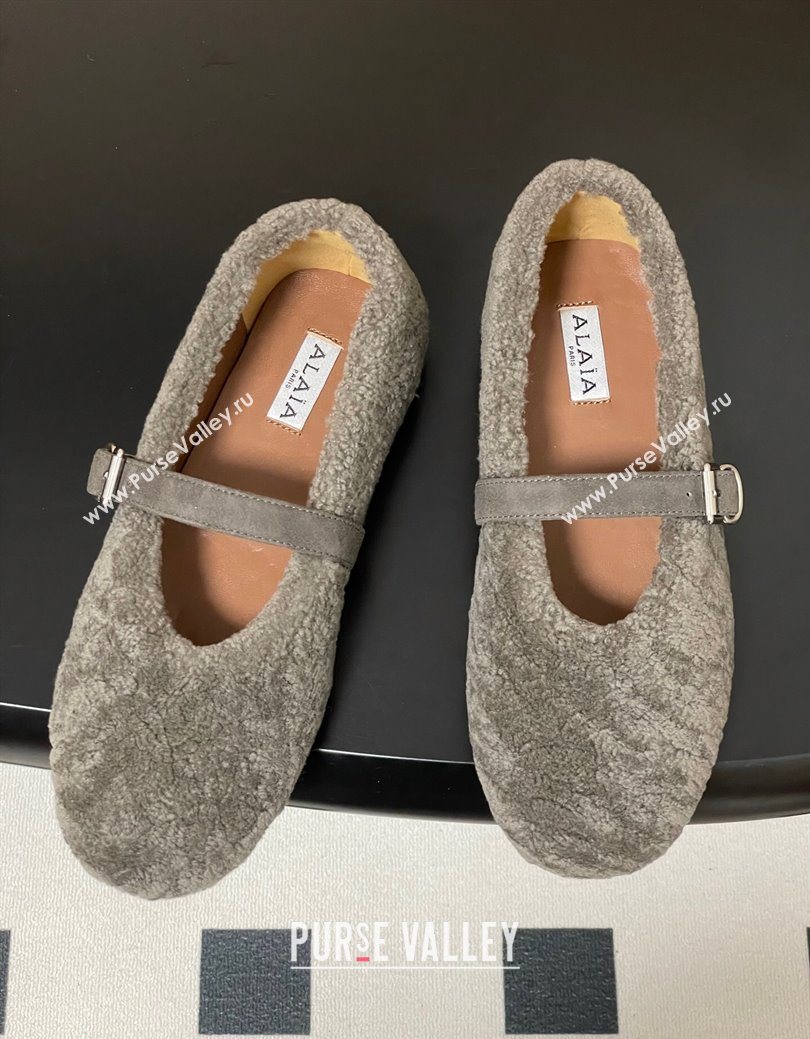 Alaia Ballet Flats in Shearling Wool Dark Grey 2025 AL102911 (MD-251029149)