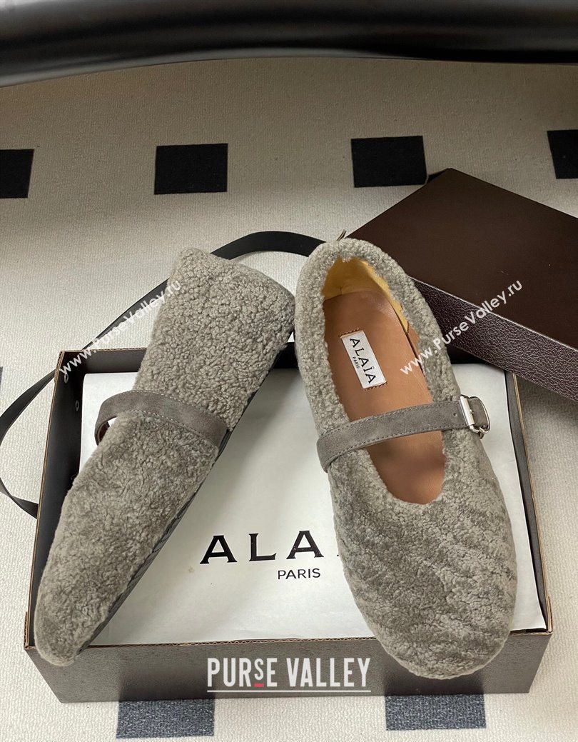 Alaia Ballet Flats in Shearling Wool Dark Grey 2025 AL102911 (MD-251029149)
