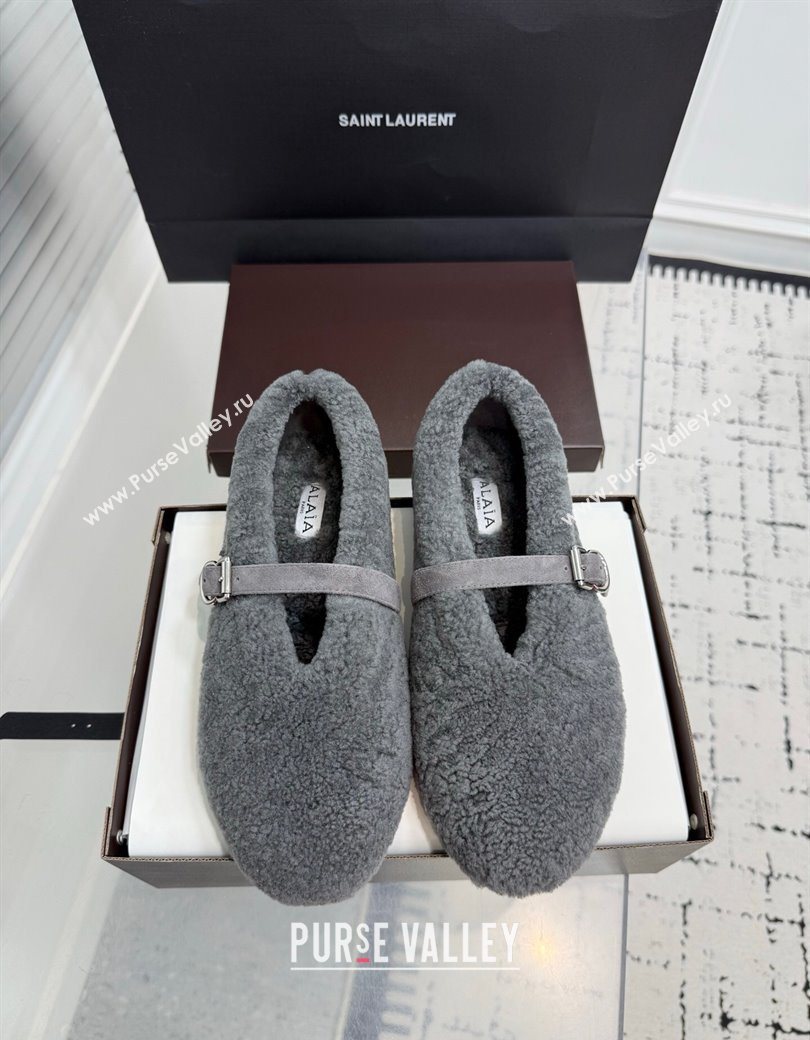 Alaia Ballet Flats in Shearling Wool Grey 2025 AL120901 (KER-251209007)