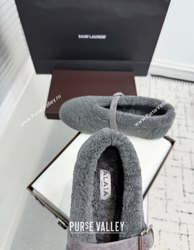 Alaia Ballet Flats in Shearling Wool Grey 2025 AL120901 (KER-251209007)