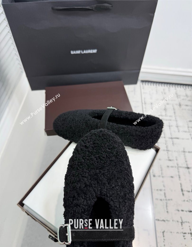 Alaia Ballet Flats in Shearling Wool Black 2025 AL120901 (KER-251209001)