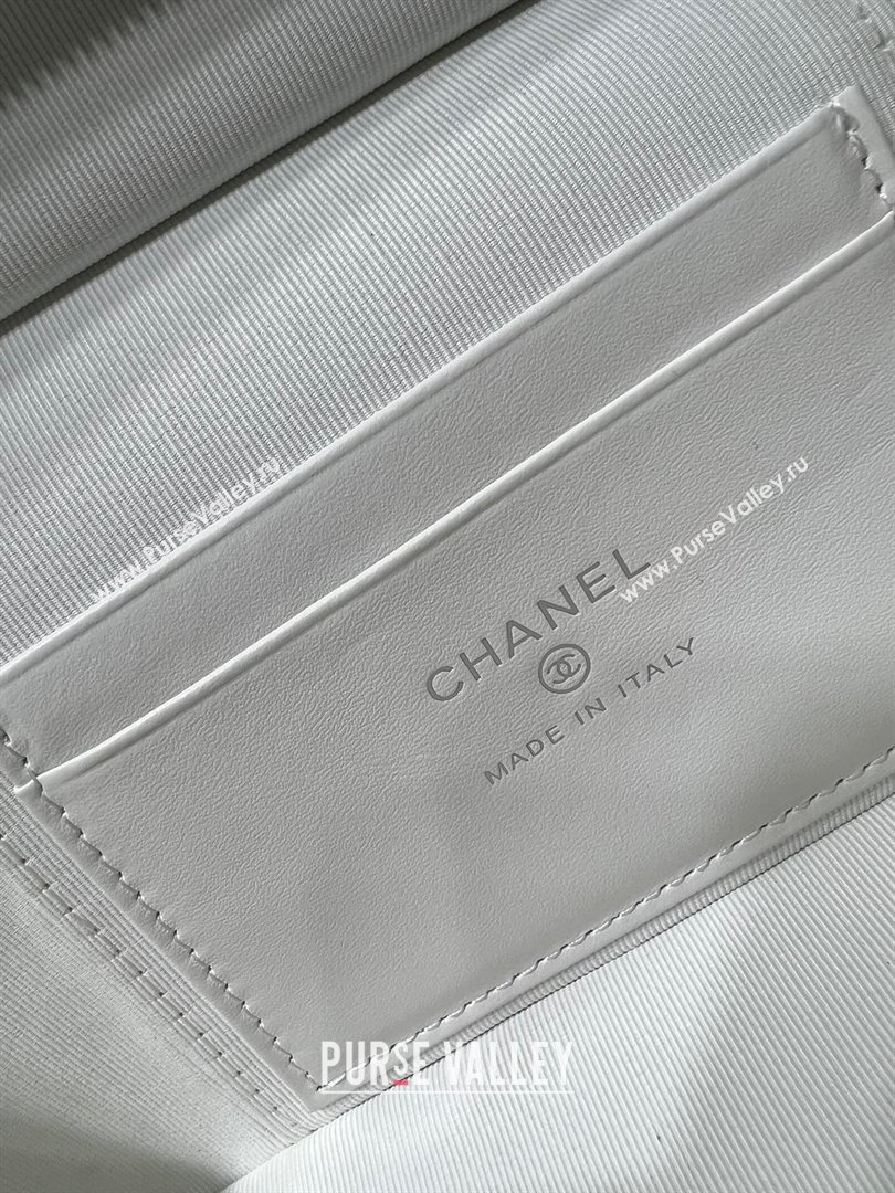 Chanel Shiny Grained Calfskin Vanity with Chain and Star White 2025 AP4854 (yezi-250813039)