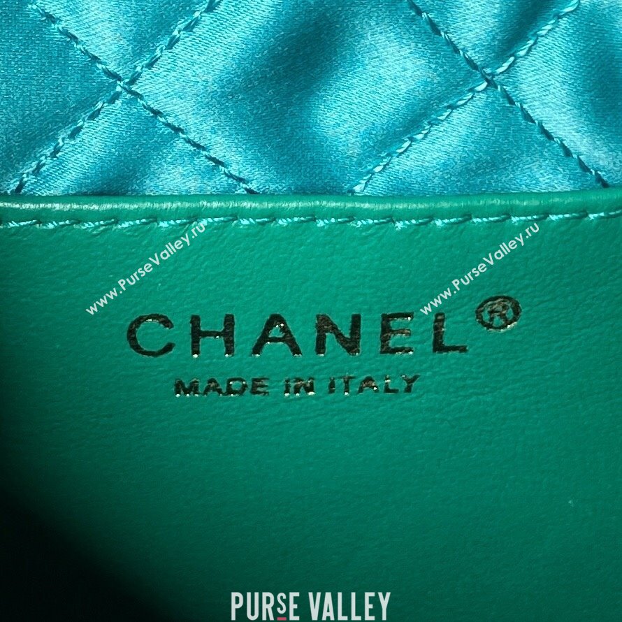 Chanel 22 Shiny Calfskin Mini Shopping Bag with Chain AS3980 Dark Green 2023 (yezi-230907035)