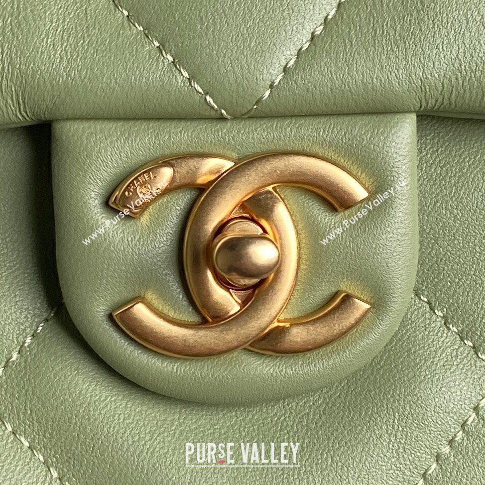 Chanel Shiny Lambskin Shopping Bag AS5315 Light Green 2025 (xiang-250213037)