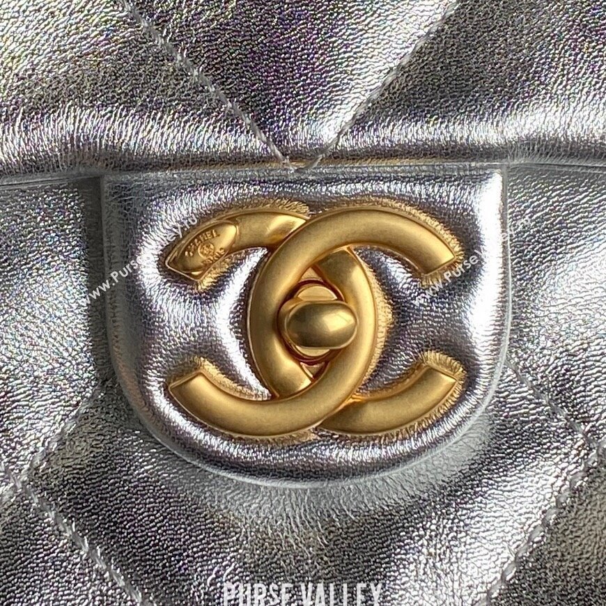 Chanel Shiny Lambskin Shopping Bag AS5315 Silver-Tone 2025 (xiang-250213038)