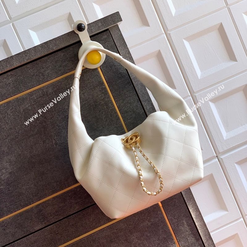 Chanel Calfskin Leather Hobo Handbag White 2025 AS5976 (yezi-251127098)