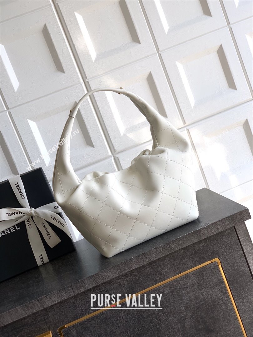 Chanel Calfskin Leather Hobo Handbag White 2025 AS5976 (yezi-251127098)