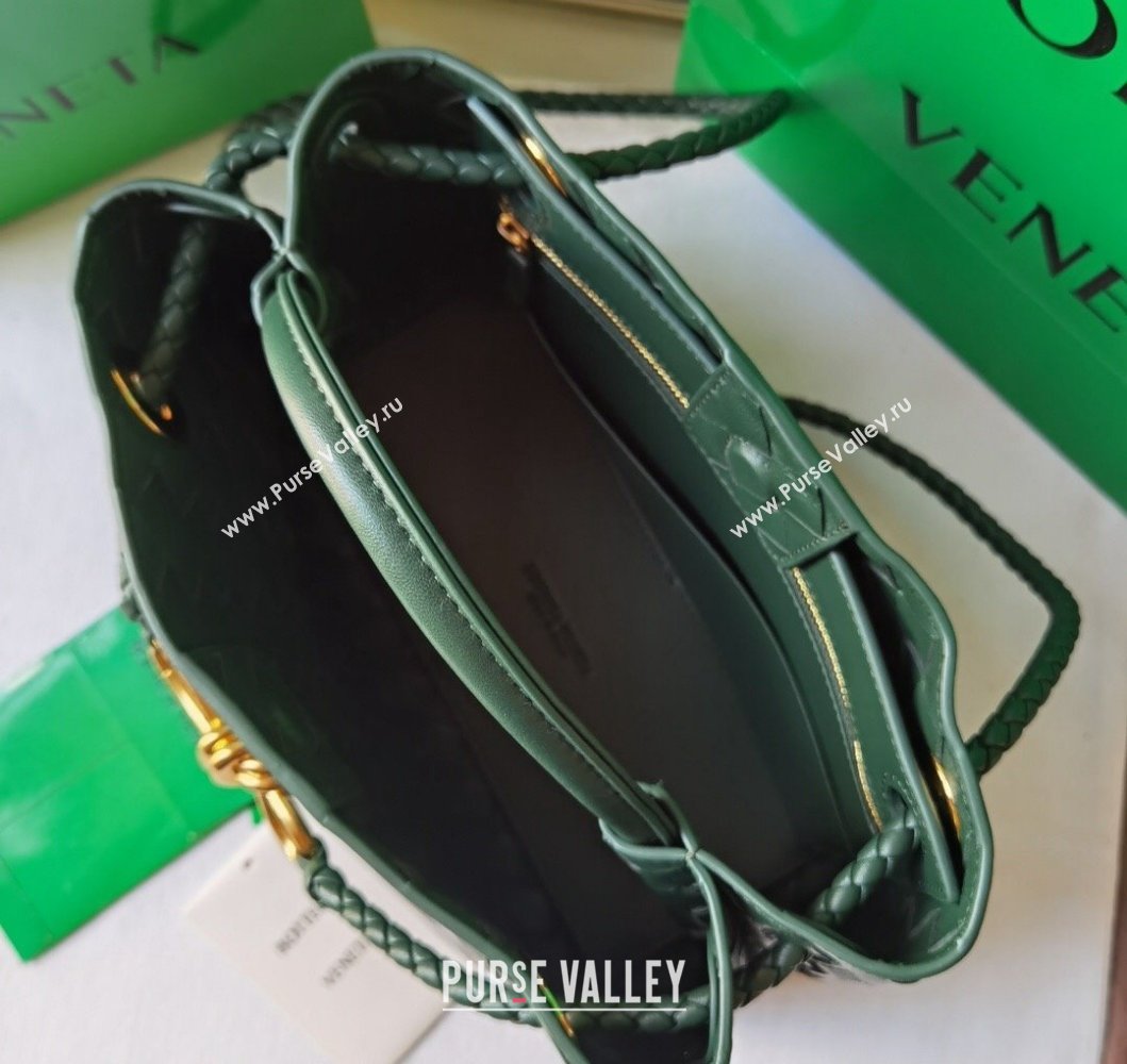 Bottega Veneta Small Andiamo Top Handle Bag in Intrecciato Leather Raintree Green 2025 743568 (WT-250205017)